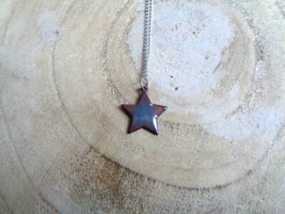 Pendentif étoile gris bleuté