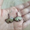 Boucles d'oreilles feuille de ginkgo – Image 3