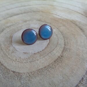 Boucles d'oreilles clous petit rond vert clair