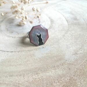 Bague "Le Chat noir" octogonale gris bleuté