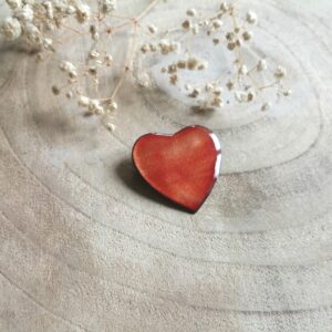 Broche Cœur rouge orangé