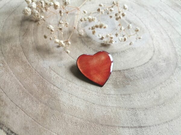 Broche Cœur rouge orangé