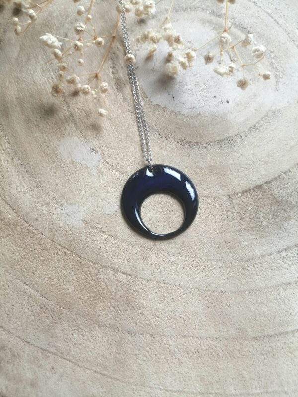 Pendentif rond bleu nuit (-40%)
