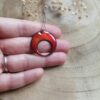 Pendentif rond rouge (-40%) – Image 2