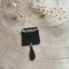 Broche "Le Chat noir veillant sur le village" – Image 4