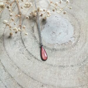 Pendentif petite goutte rose clair