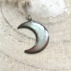 Pendentif grand croissant de lune vert clair – Image 2